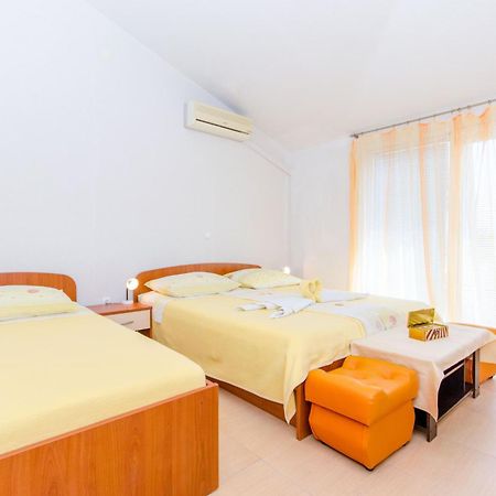 Knezovicapartments Живогошче Экстерьер фото