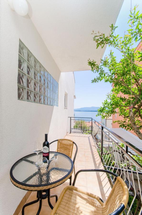Knezovicapartments Живогошче Экстерьер фото