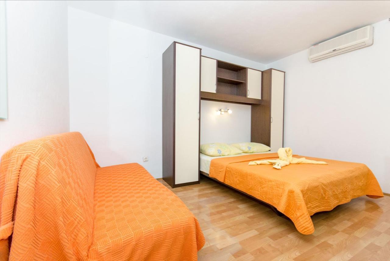 Knezovicapartments Живогошче Экстерьер фото