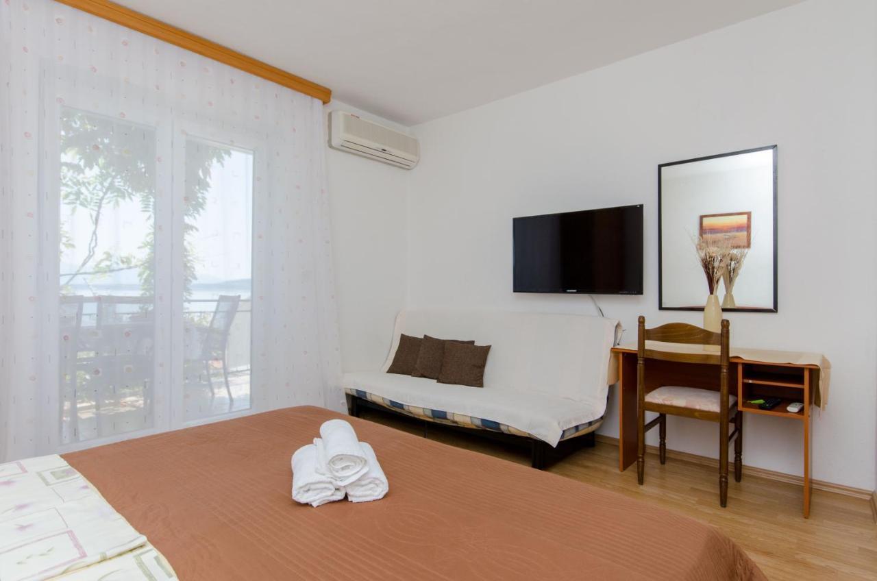 Knezovicapartments Живогошче Экстерьер фото