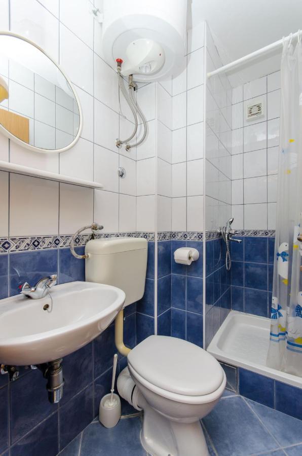 Knezovicapartments Живогошче Экстерьер фото