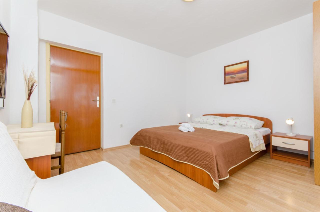 Knezovicapartments Живогошче Экстерьер фото